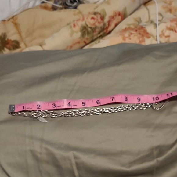 Coldwater Creek Silver Heart Pendant Necklace - Picture 4 of 4